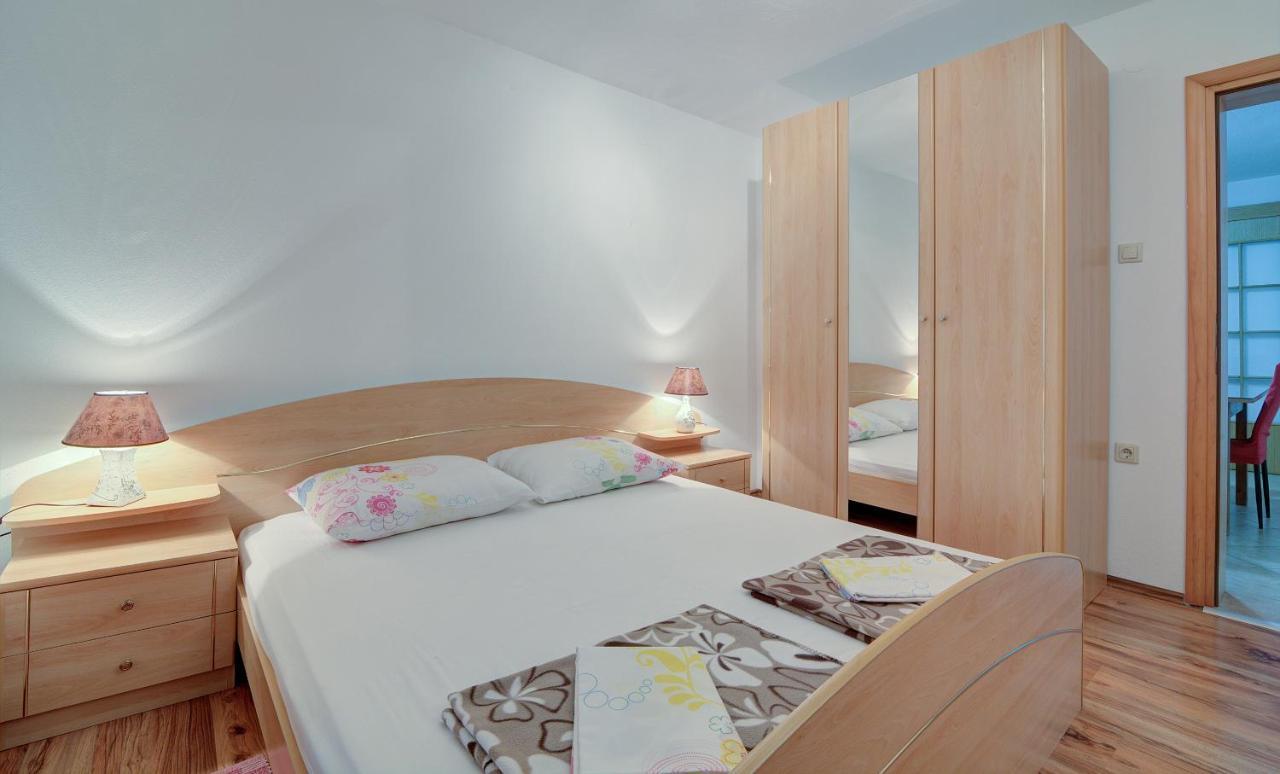 Apartments Lucia Senj 1 Экстерьер фото